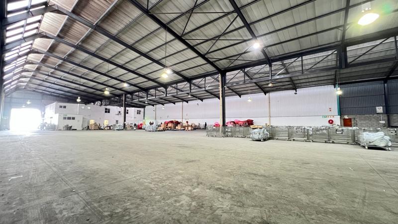 To Let commercial Property for Rent in Montague Gardens Western Cape